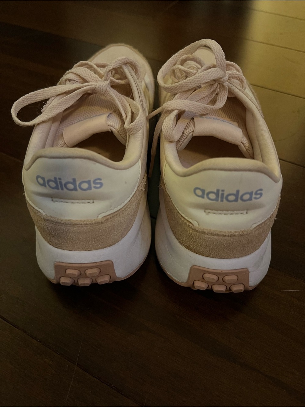Adidas Women’s Pale Pink Retro Runner Sneakers - Picture 4 of 6